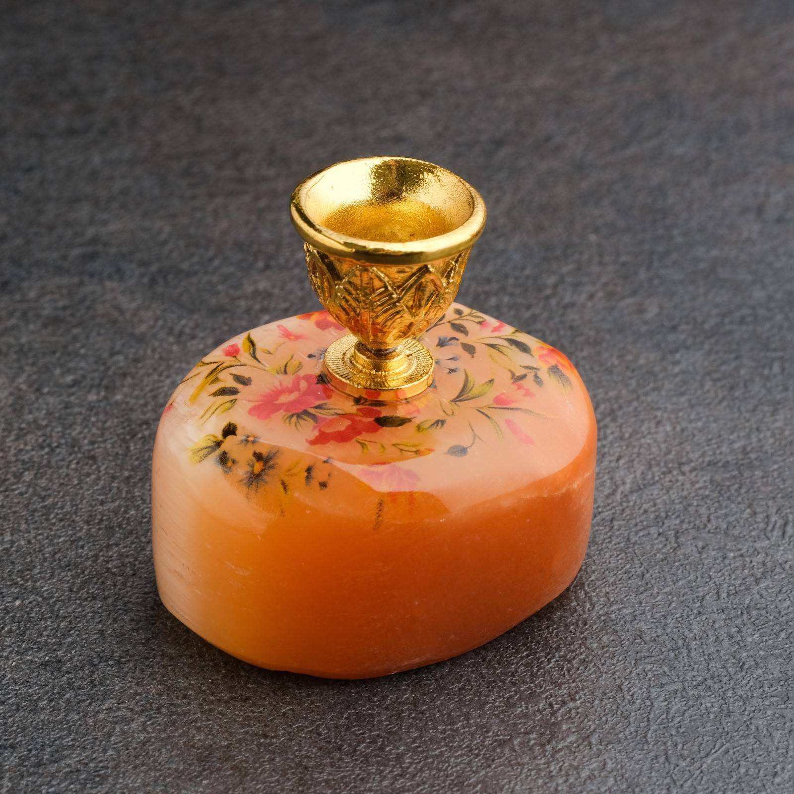 4758361 Подсвечник София селенит